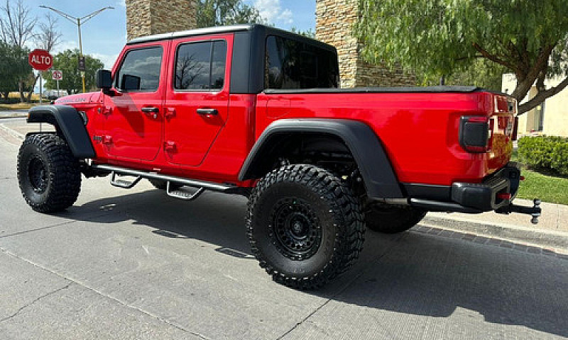 Jeep Wrangler 3.6 V6...