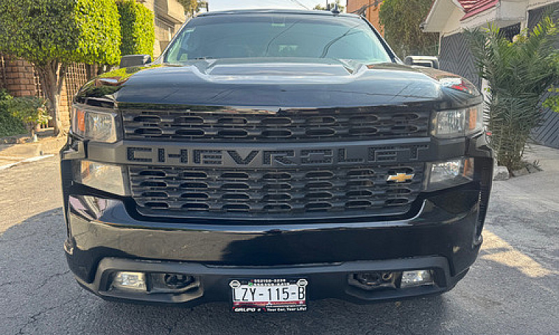 Chevrolet Silverado ...