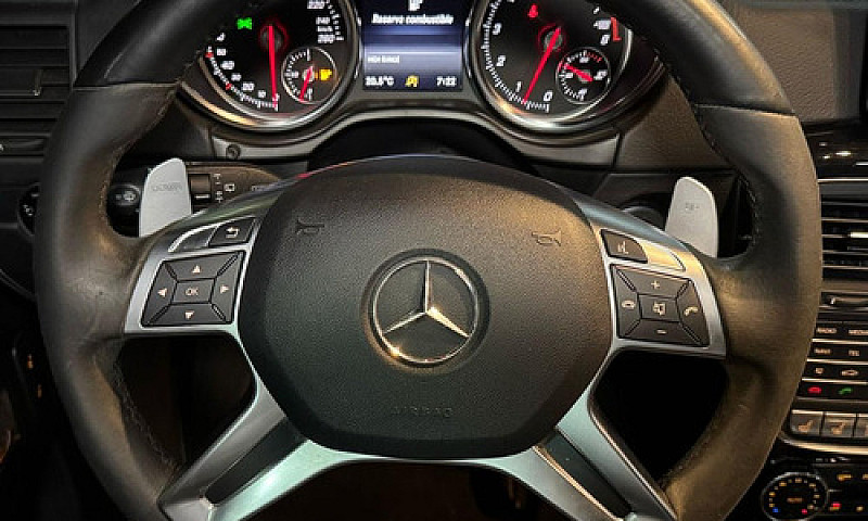 Unico Mercedes-Benz ...