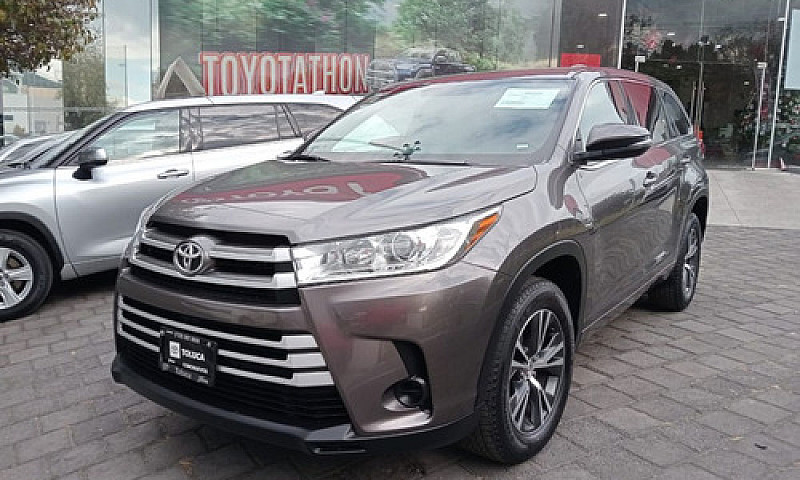 Toyota Highlander 20...