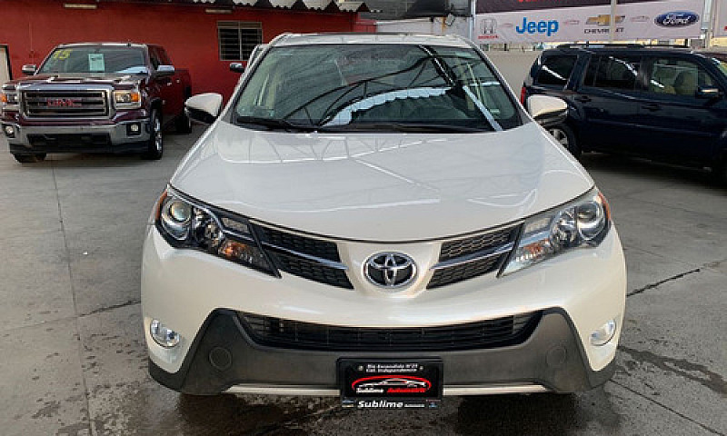 Toyota Rav4 2015...