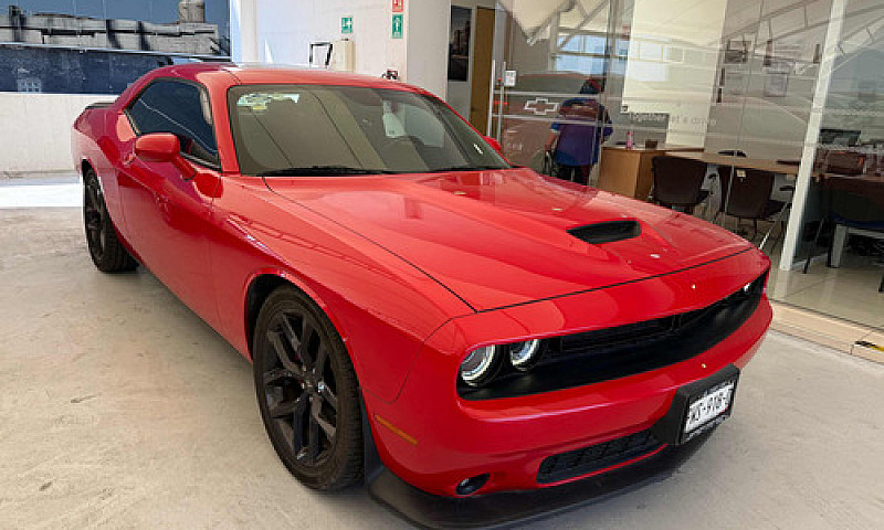 Dodge Challenger 3.7...