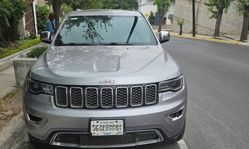Jeep Grand Cherokee ...