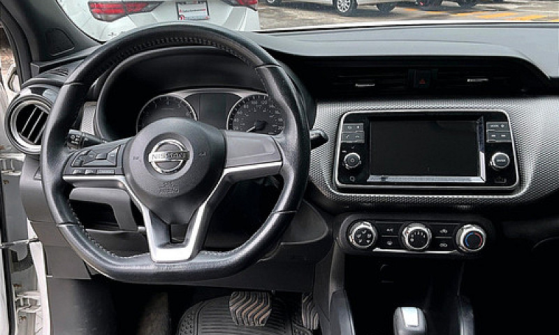 Nissan Kicks 2018...