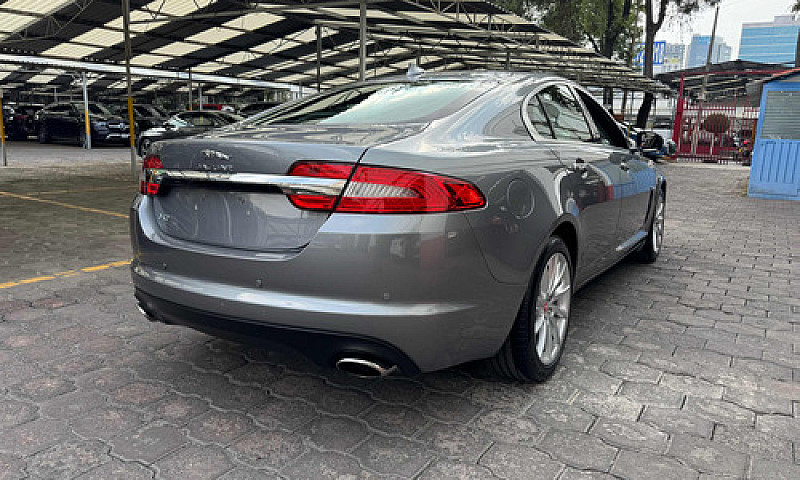 Jaguar Xf 3.0 Luxury...