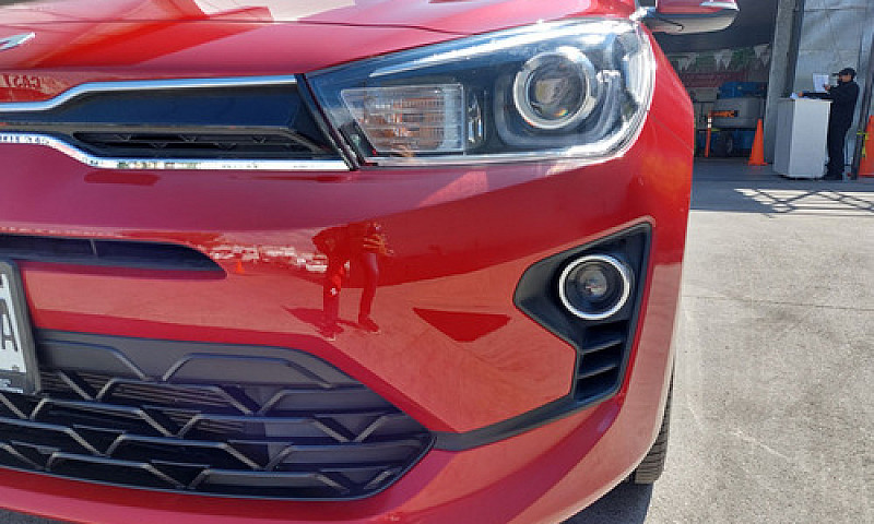 Kia Rio 2023...