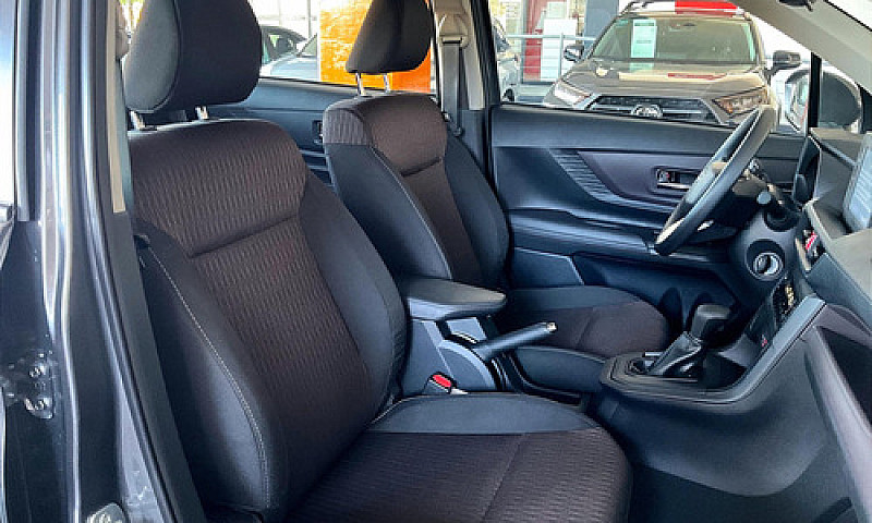 Toyota Avanza 2023...