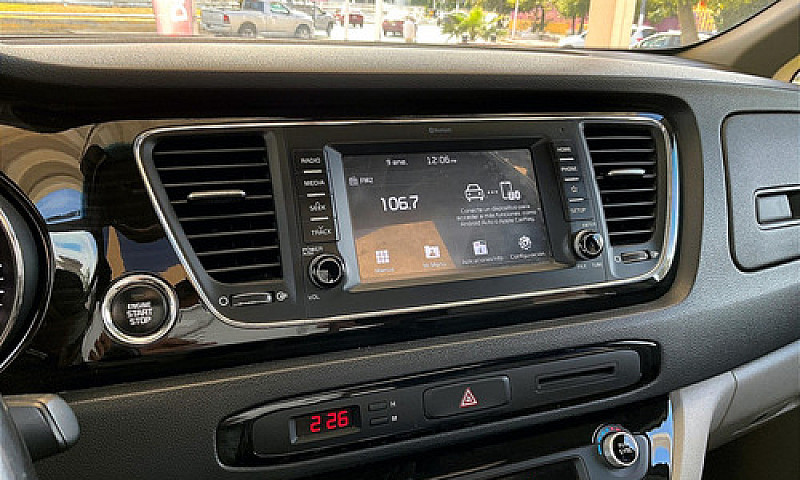 Kia Sedona 2019...