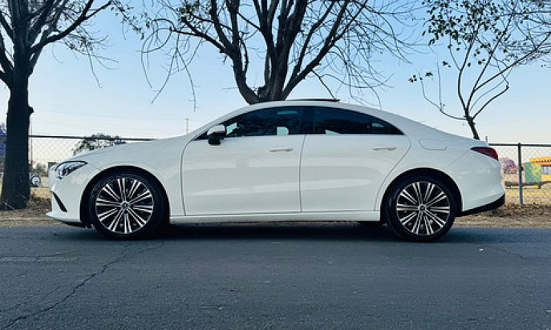 Mercedes-Benz Clase ...