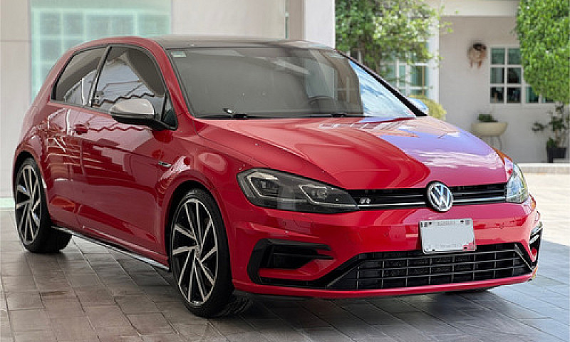 Volkswagen Golf R 2....