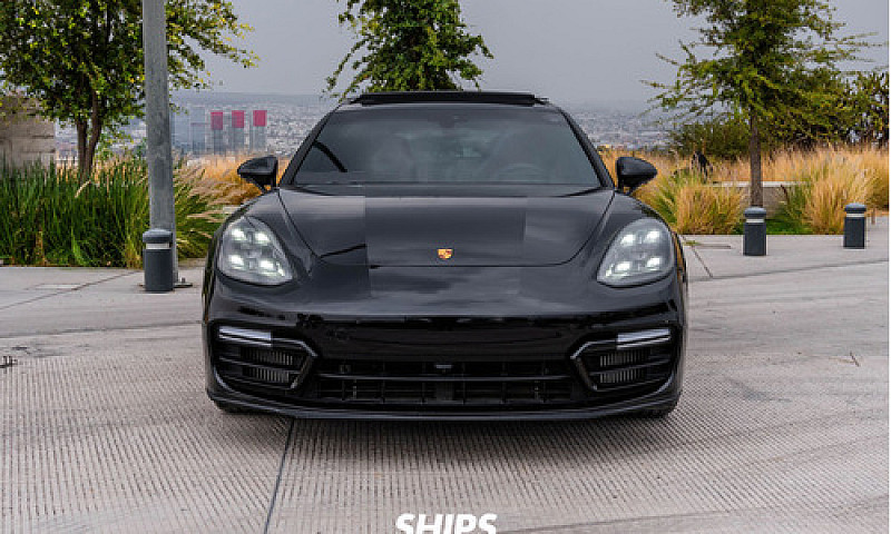 Porsche Panamera 202...