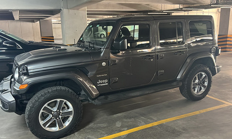 Jeep Wrangler 3.7 Un...