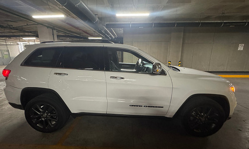 Jeep Grand Cherokee ...