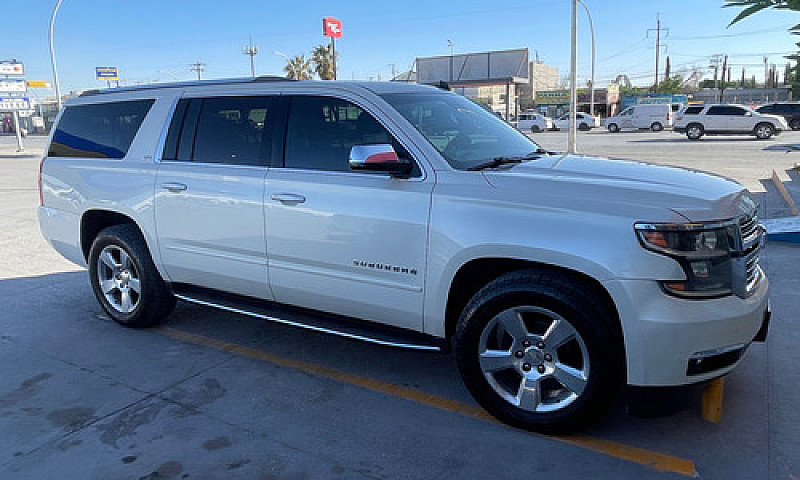 Chevrolet Suburban 5...