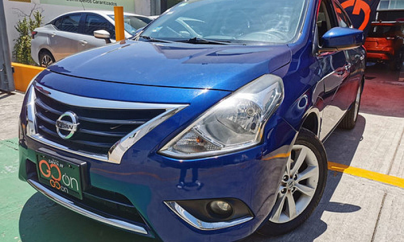 Nissan Versa 2018 1....