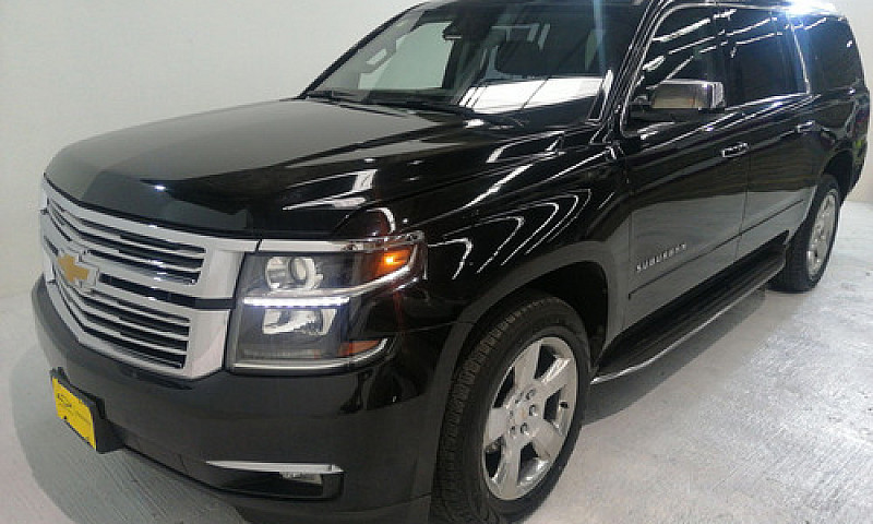 Chevrolet Suburban 2...
