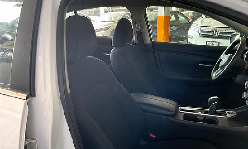 Nissan Sentra 2021...