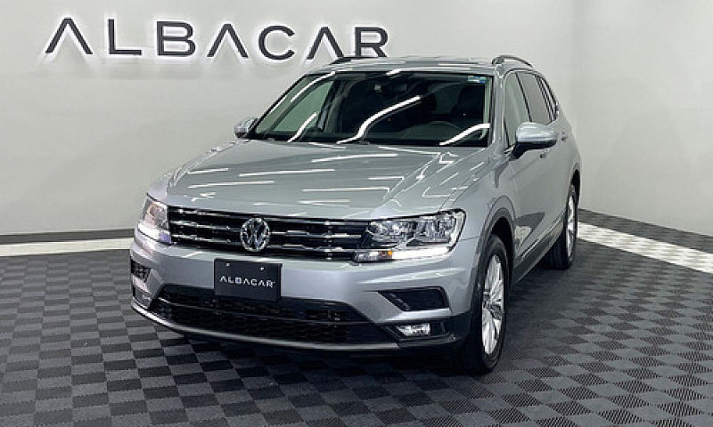Volkswagen Tiguan 1....