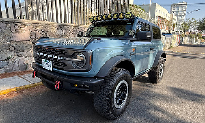 Ford Bronco 2.0T Spo...