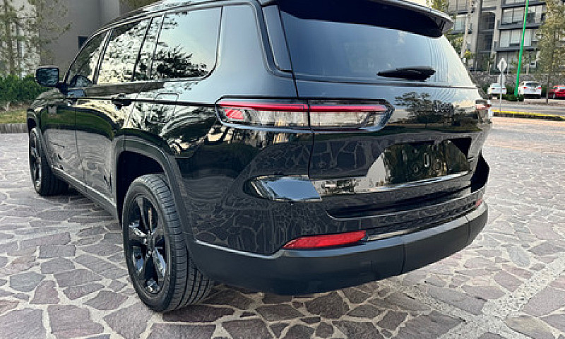 Jeep Grand Cherokee ...