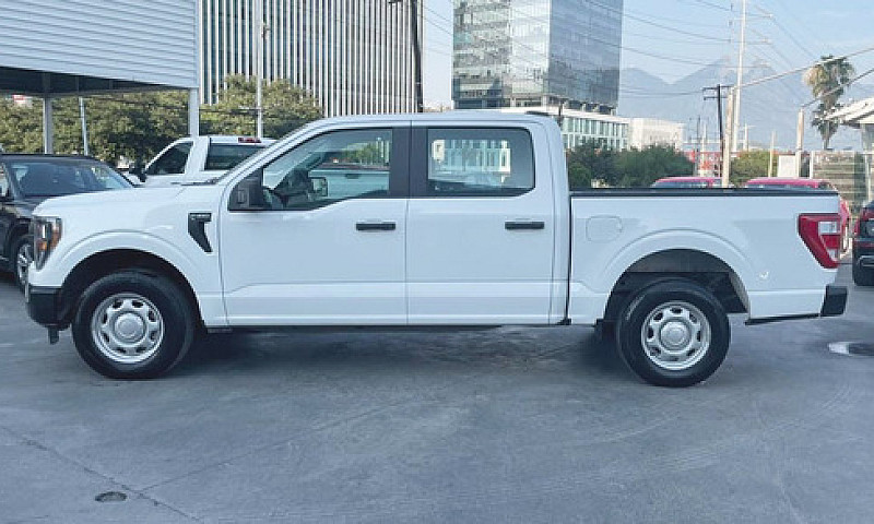 Ford F-150 2023...