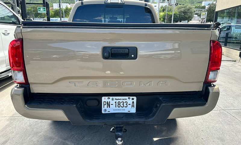 Toyota Tacoma 2019...