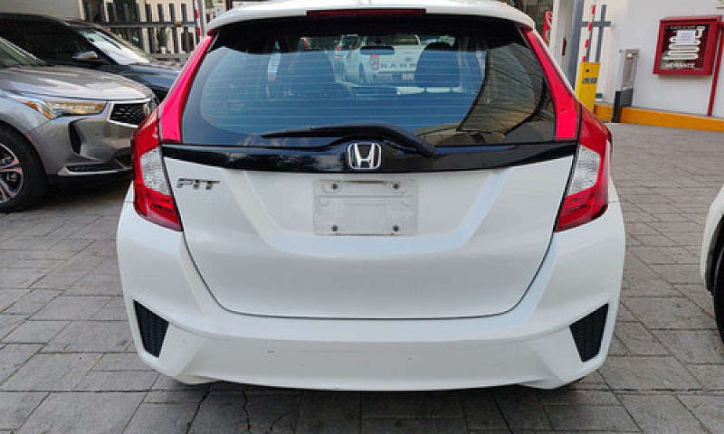 Honda Fit 2017...