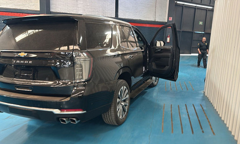Chevrolet Tahoe 6.2 ...