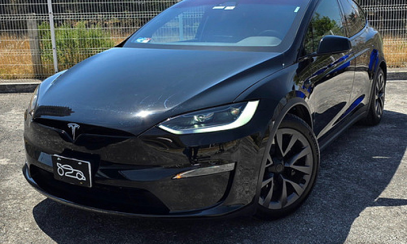 Tesla Model X...