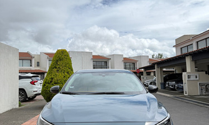Nissan Sentra 2.0 Sr...