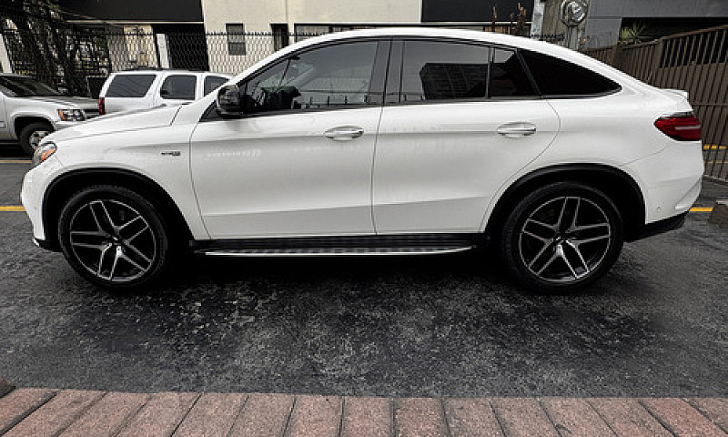 Mercedes-Benz Clase ...