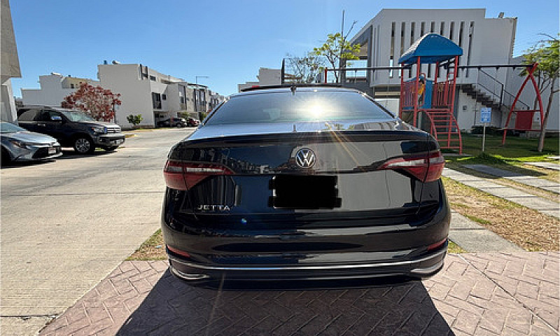 Volkswagen Jetta 1.4...