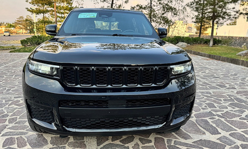 Jeep Grand Cherokee ...