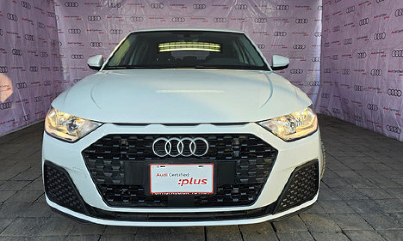Audi A1 2023...