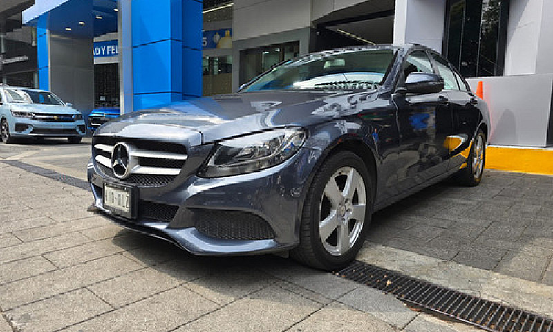 Mercedes-Benz Clase ...