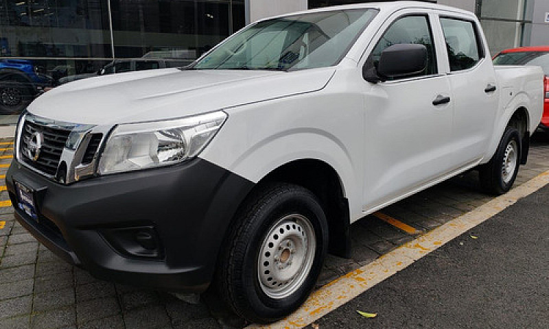 Nissan Np300 2020...