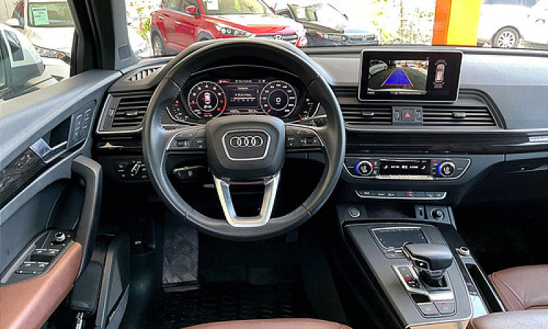 Audi Q5 2019...