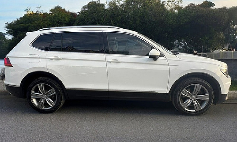 Volkswagen Tiguan 20...