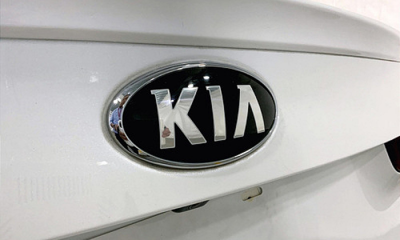Kia Forte 2017...
