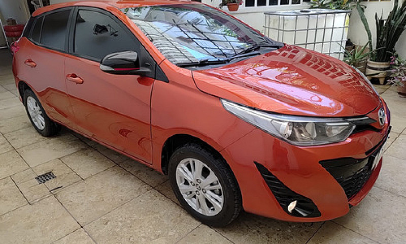 Toyota Yaris 1.5 5P ...