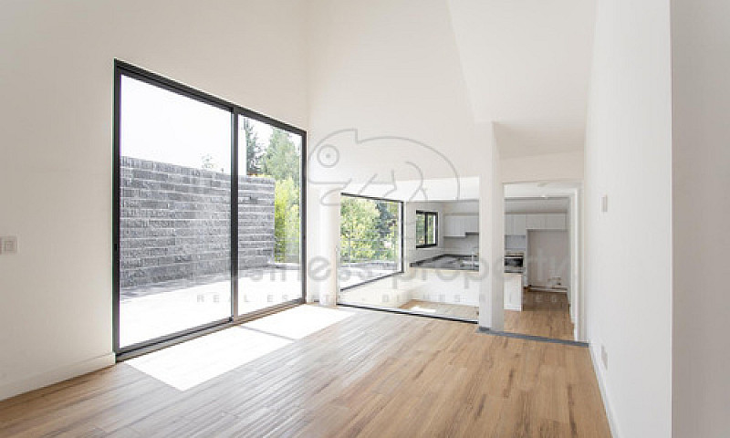 Hermosa Casa Dentro ...