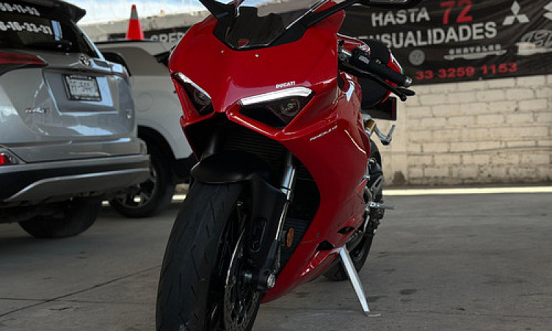 Ducati Panigale V2...