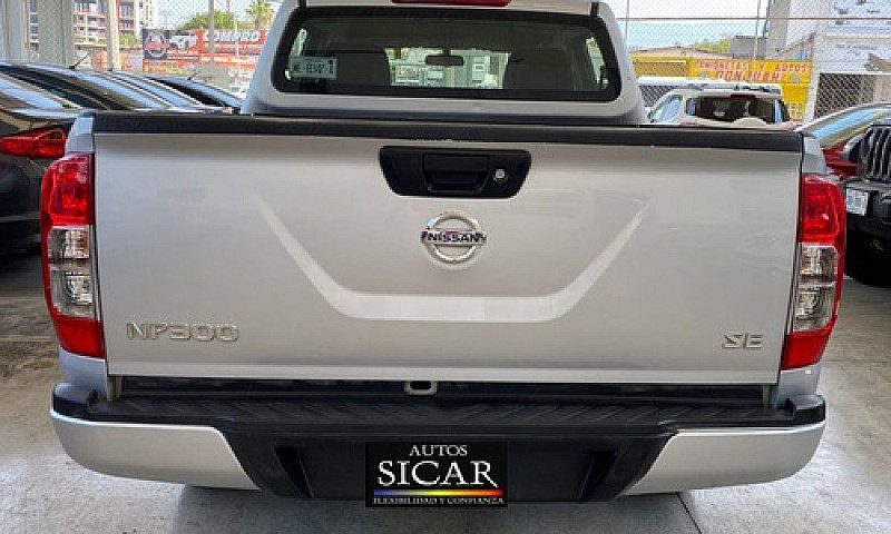 Nissan Np300 Doble C...