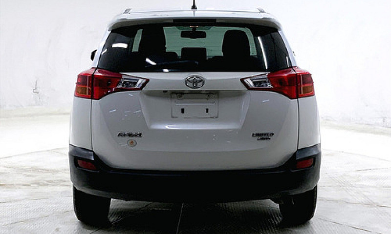 Toyota Rav4 2014...