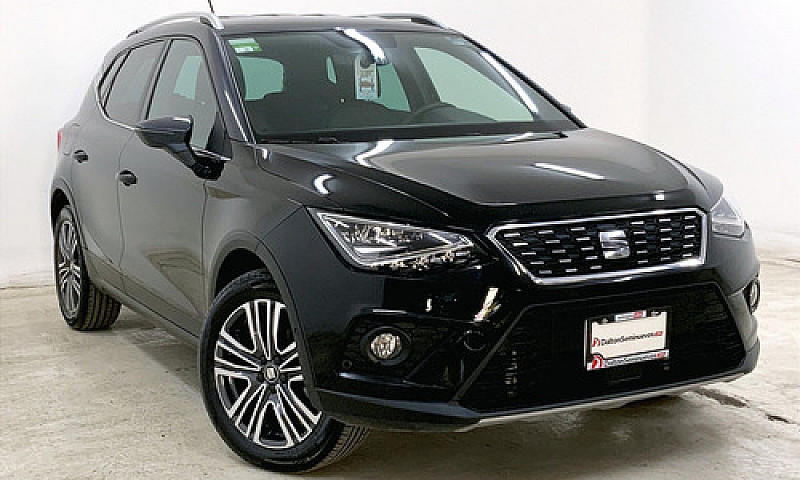 Seat Arona 2021...