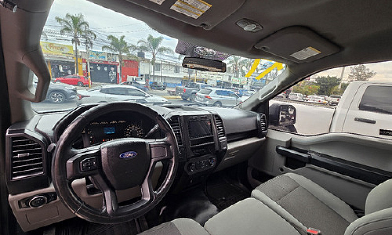 Ford  F 150  2017...