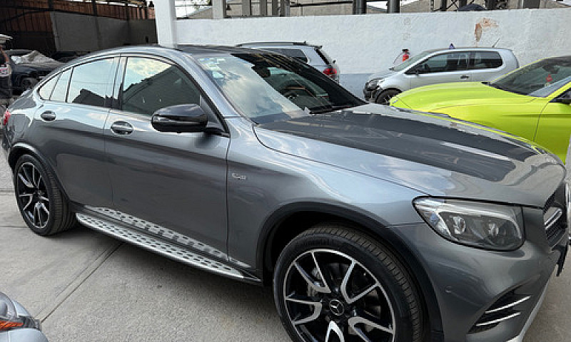 Mercedes Benz Glc 43...