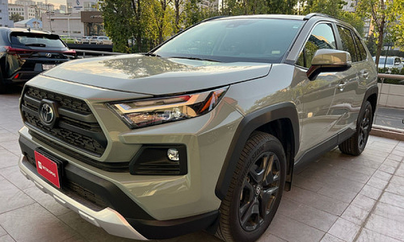 Toyota  Rav4  2023...