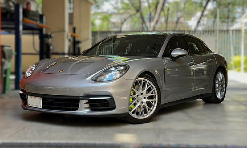 Porsche Panamera 4 H...