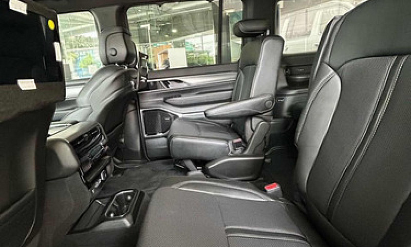 Jeep Wagoneer L 3.0 ...